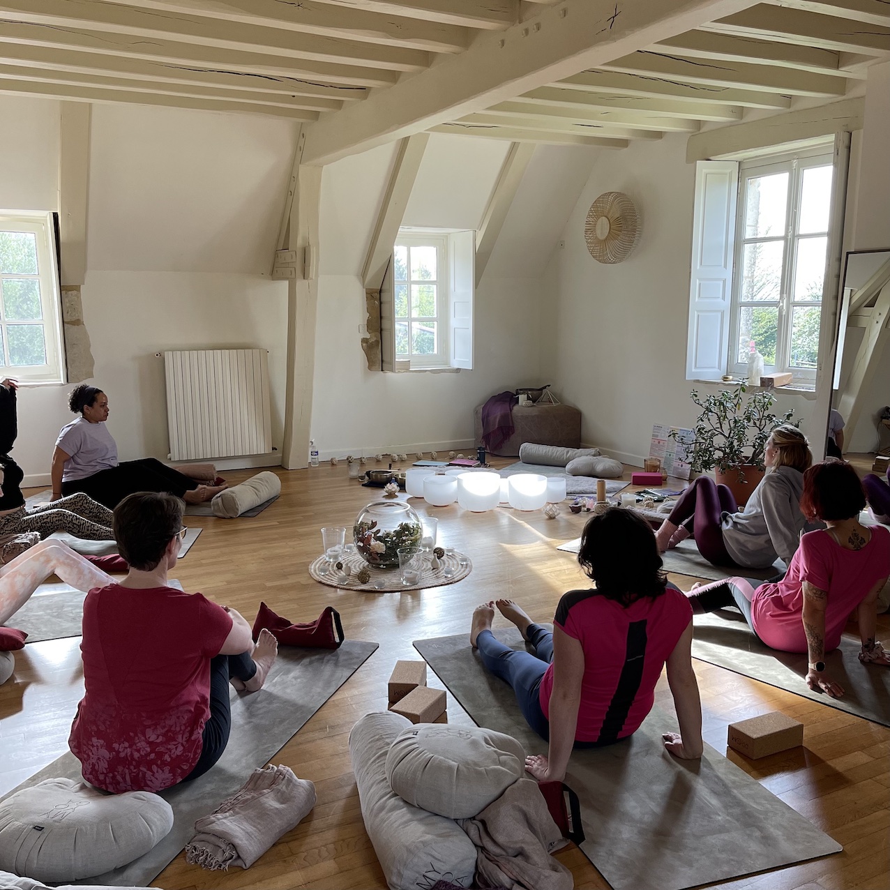 Retraite en week-end | Yoga – Ayurveda – Sonothérapie en pleine Nature • lieux holistique, proche de Paris • du 18 au 20 Octobre 2024